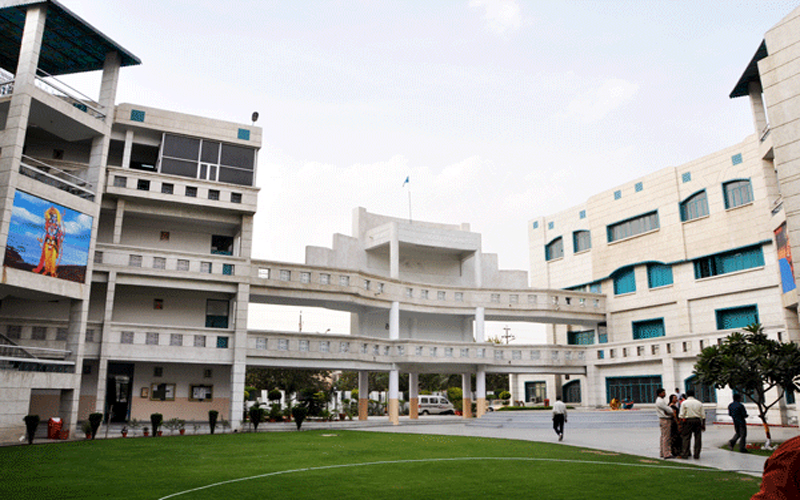 Faculty of aeronautics mewar university