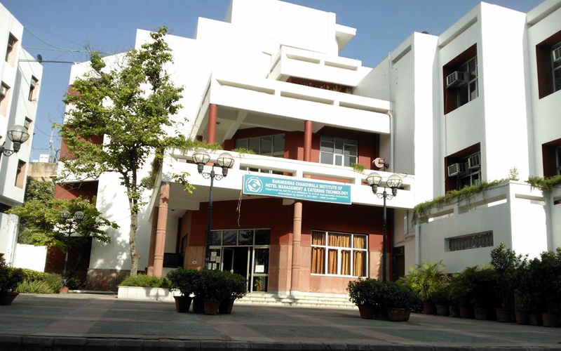 Banarsidas chandiwala institute of hotel management and catering technology