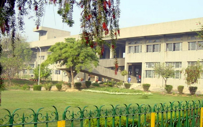 Motilal nehru college