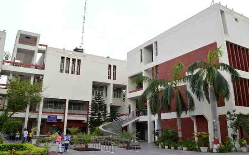 Rajdhani college